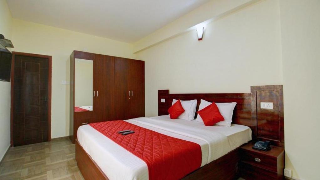 Pinehill Suits Ooty Exterior foto